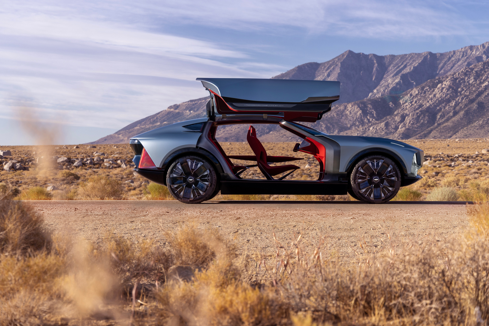 SMALL_MY25_Cadillac_ElevatedVelocity_1AP_2995